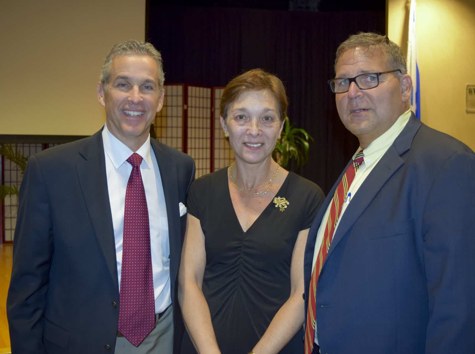 Jay Klebanoof, UJFT president, Karen Jaffe, 2016 Campaign chair and Jerry Silverman, president and CEO, The Jewish Federations of North America.
