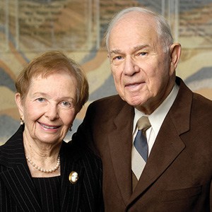 Alma and Howard Laderberg.