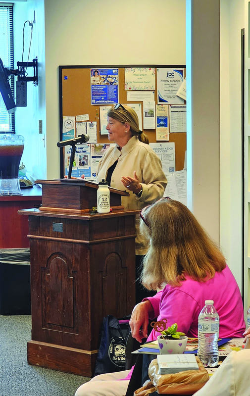 Gail Flax speaks to more than 80 BeAR mentors at the 2024/25 Annual BeAR kickoff luncheon. 