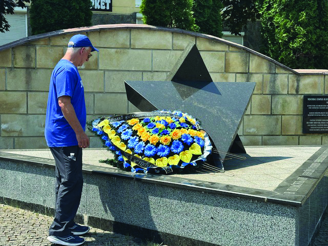 Memorial for Ukrainian Jews lost since war started.