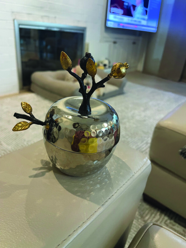Bonnie Brand’s honey pot.
