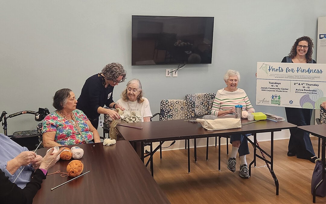 Knitting Kindness: Jewish Family Service expands Knots of Kindness to Aviva Pembroke