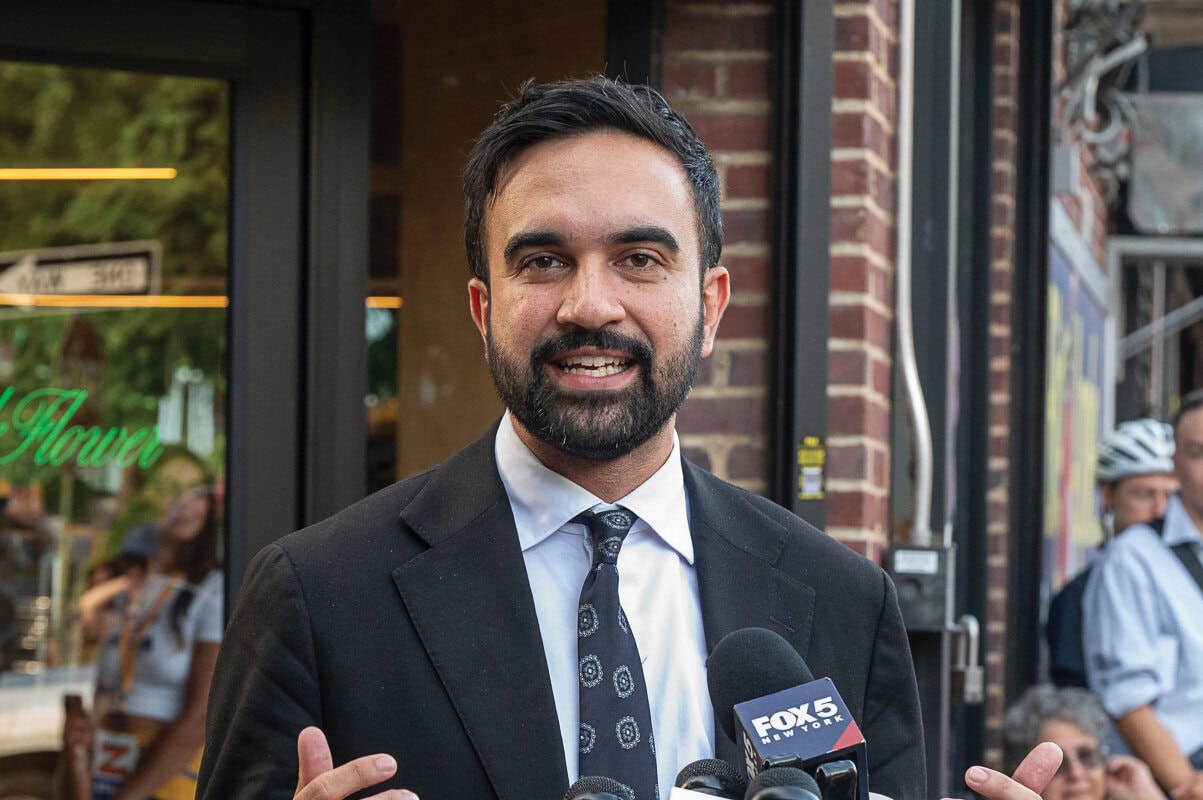 shutterstock_2669702071