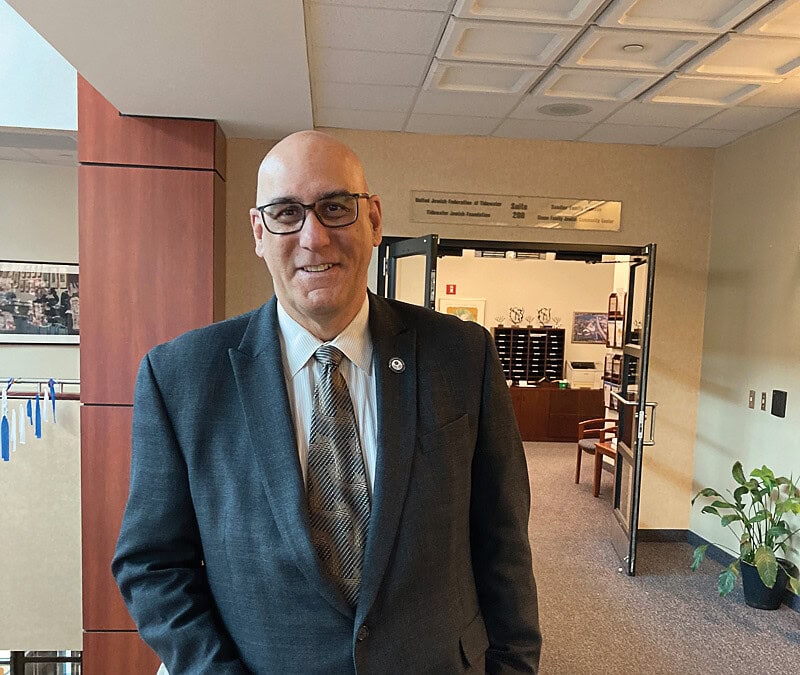 Mike Goldsmith shares security expertise with community