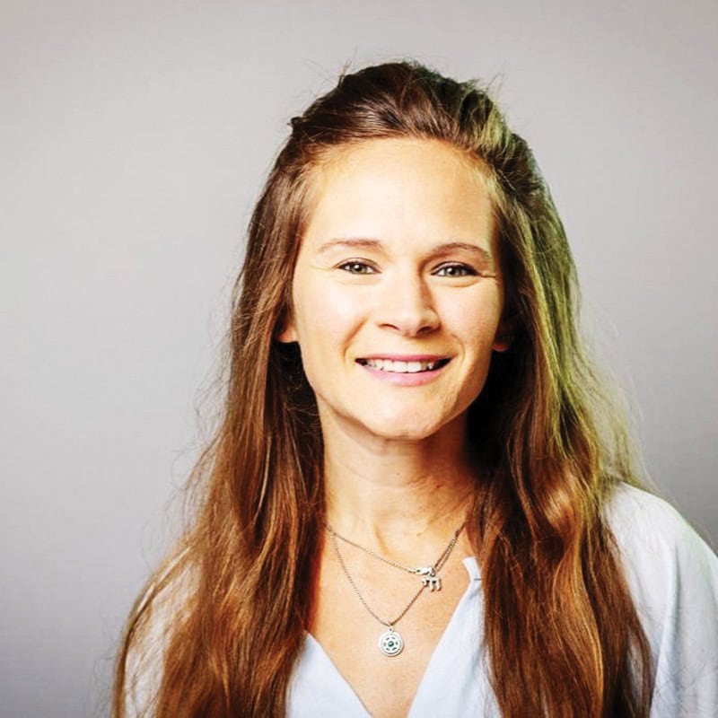 headshot for jewish news