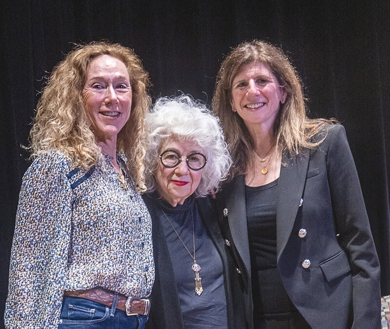 An evening with Photographer Joan Roth