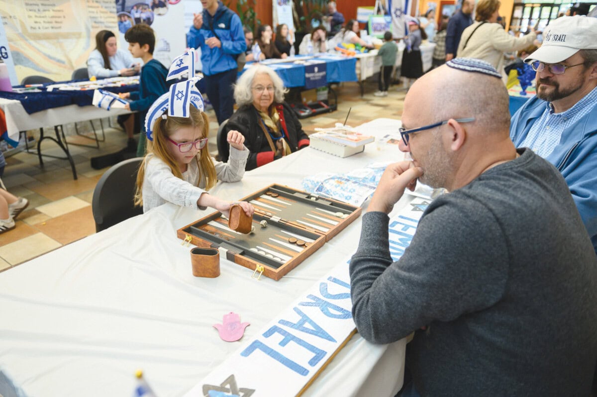 Leah and Rabbi Ari Oliszewski.
