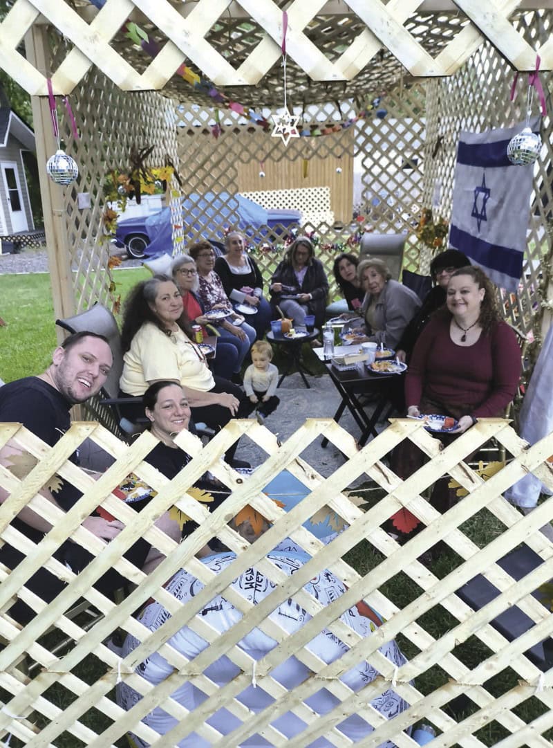 4321 David Sinclair, Kat Sinclair Fenter, Debbie Kleeger, Sue Hanson, Jakob Fenter, Reesa Paley Bloom, Tina Ritz, Joy Lackow Jones, Vicki Meyer, Louise Segal, Laura Ballance, and Sheryl-Lynn Caroff.