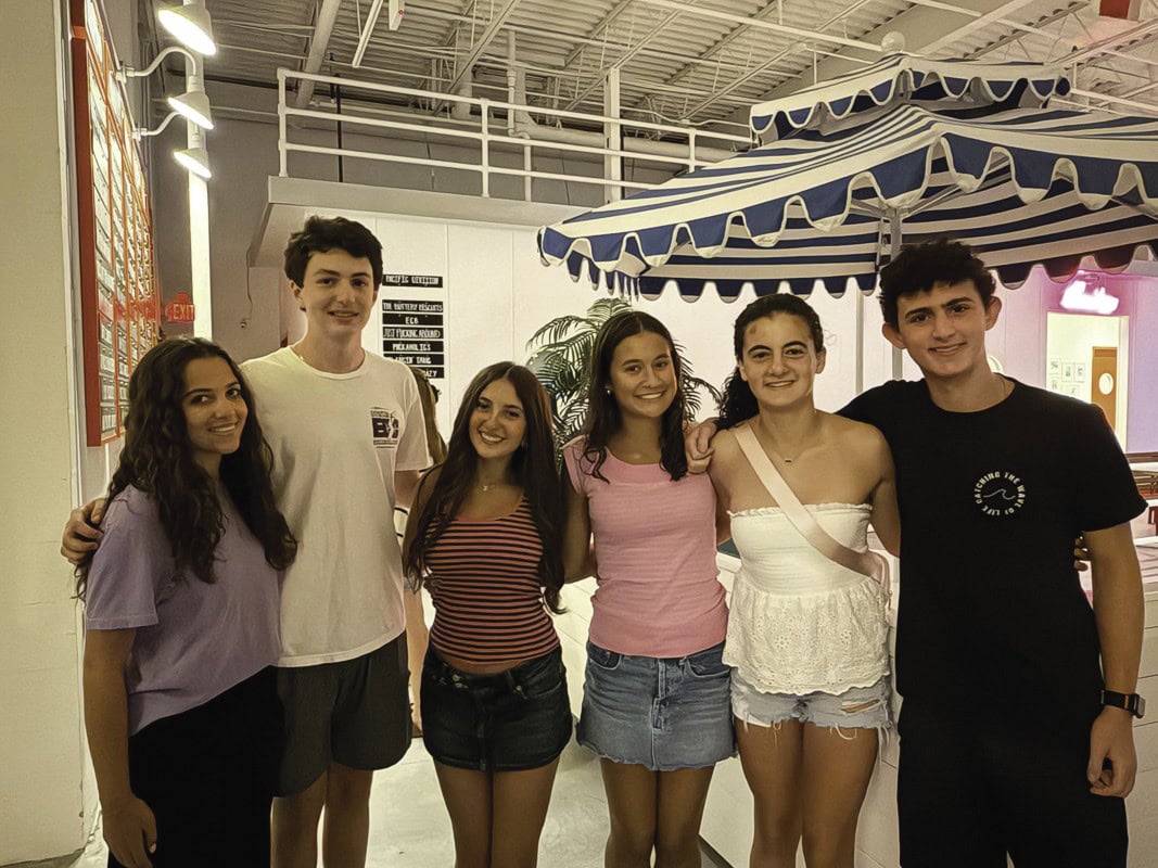 Lilah Friedman, Henry Krupnick, Isabelle Levitt, Kenna Werby, Alexa Steerman, and Jonah Kass.