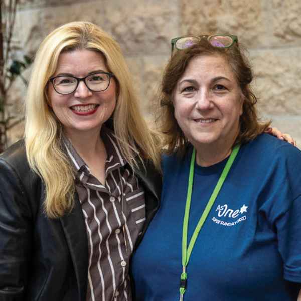 Eliza Prince of JDC, with Amy Zelenka, UJFT chief development officer.